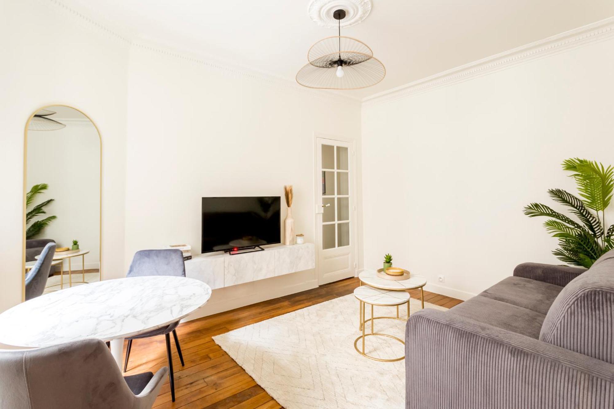 Superbe Montmartre Appartement Parijs